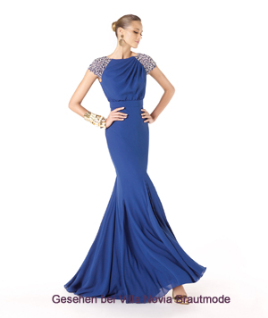 Modell Raciela aus der Cocktail Collection von Pronovias 2014